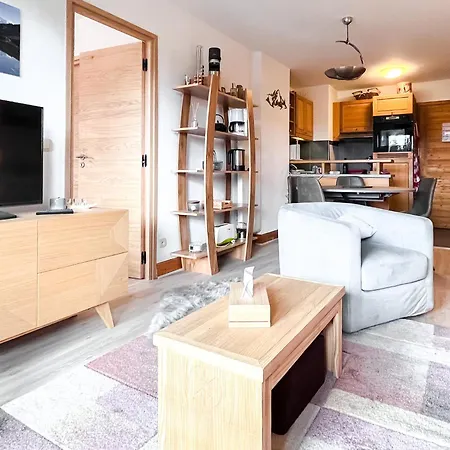 아파트 Sunny Two Bedroom With Mountain Views 플랜