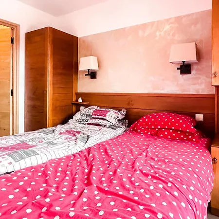 아파트 Sunny Two Bedroom With Mountain Views