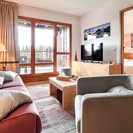 Sunny Two Bedroom With Mountain Views 플랜